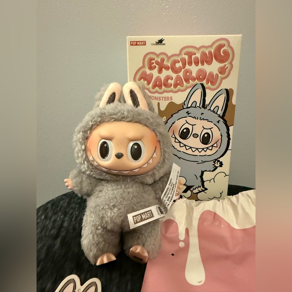 Labubu Pop Mart The Monsters Exciting Macaron Sesame Bean